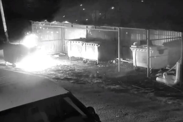 Тамбовские вандалы дважды за несколько дней подожгли мусорные контейнеры в Строителе
