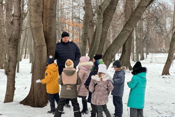 Сотрудники регионального минэкологии провели экскурсию для тамбовских школьников в Ахлебиновской роще