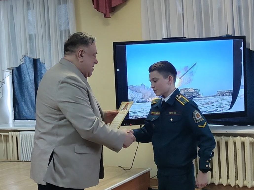Вручение кадетских погон