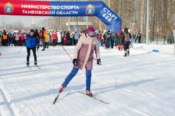Более 2 тысяч тамбовчан вышли на старт «Лыжни России»