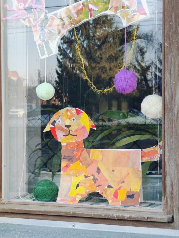 Первую художественную школу в Тамбове украсили мартовские котики. Фото администрации города Тамбова