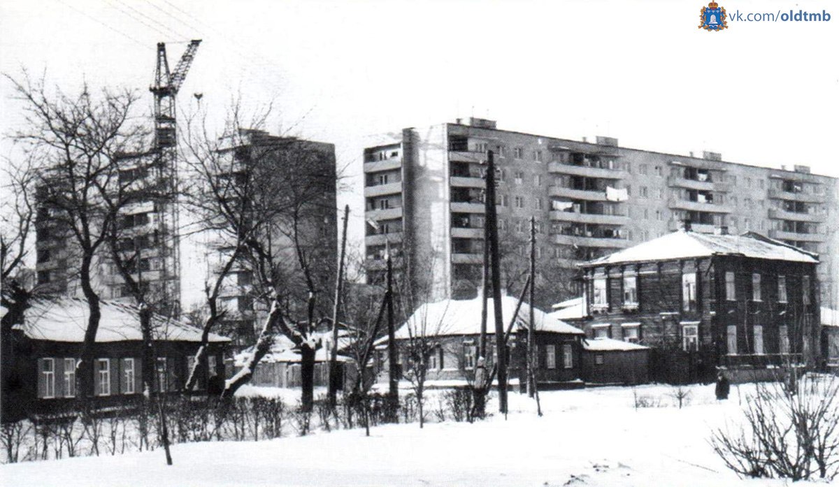 Перекресток ул. Набережной и ул. Тельмана. 1978 г. Фото из группы "Старый Тамбов" ВК