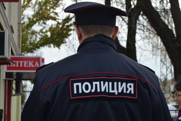 Молодой тамбовчанин украл почти 50 тысяч рублей с карты 20-летней сожительницы