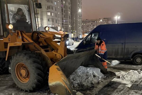 Из Тамбова за ночь вывезли 16 КамАЗов снега