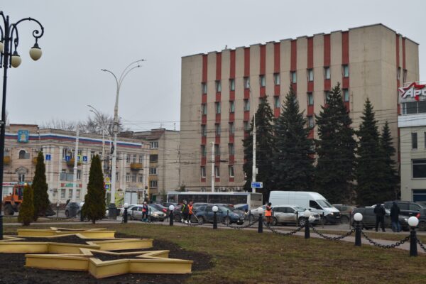Сложно, но можно: Максим Косенков дал 10 дней на уборку центра Тамбова