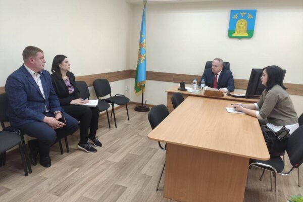 Глава тамбовской администрации провел прием горожан