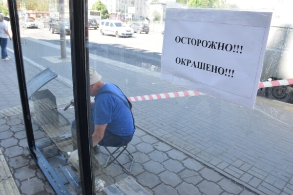Весной в Тамбове отремонтировали 170 остановочных павильонов