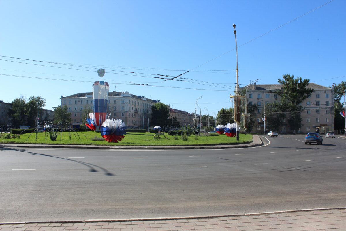 Комсомольская площадь