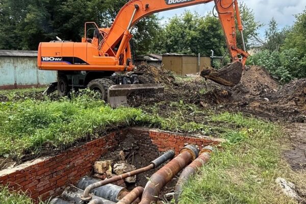 В Тамбове на Астраханской начали менять теплосети