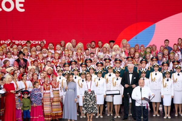 Ансамбль «Тамбовский задор» стал дипломантом фестиваля «Русское поле»
