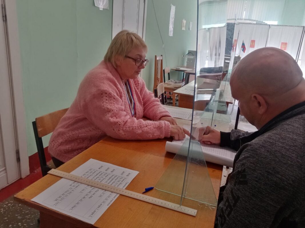 В Тамбове жители активно приходят на избирательные участки