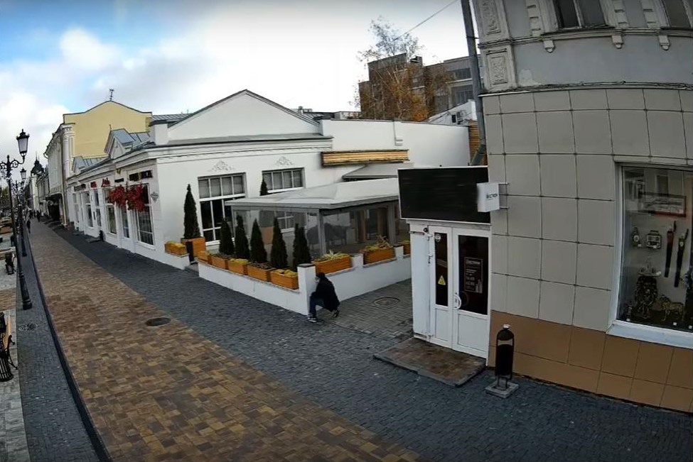 Фото: скриншот видео с камер наблюдения