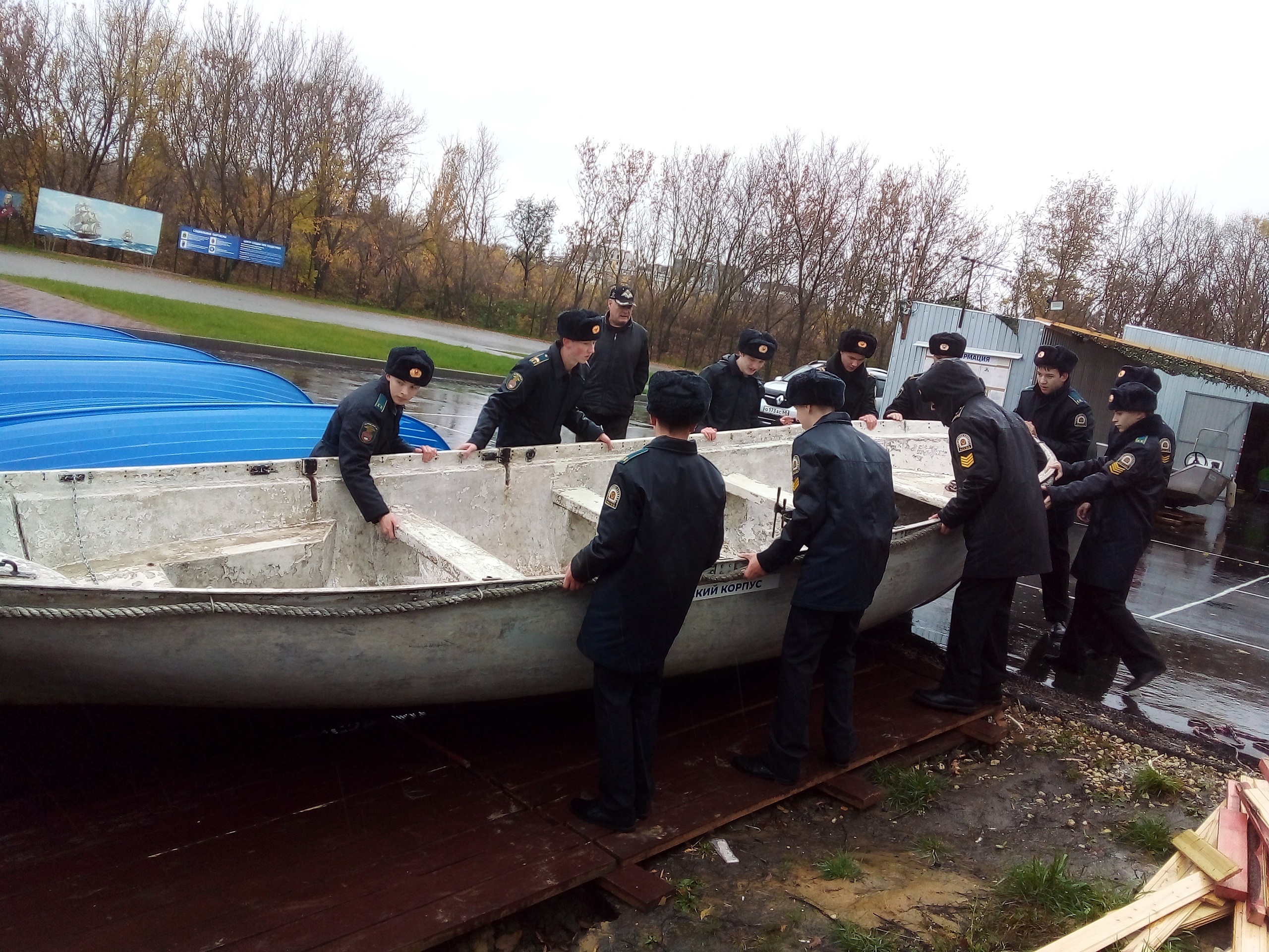 Фото Тамбовского многопрофильного кадетского корпуса