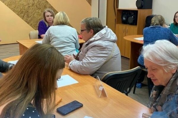 В Тамбове жители Летки приняли участие в расширенной общественной приемной