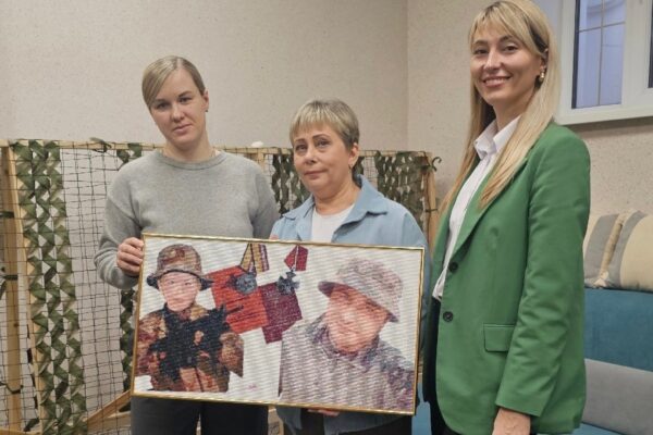 Тамбовчанка получила 2,7 млн рублей на создание выставки портретов ветеранов СВО