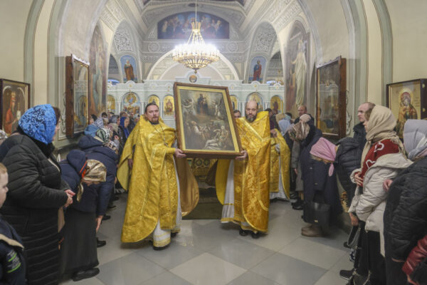 Проводы иконы "Всех скорбящих радость", фото Ивана Анникова