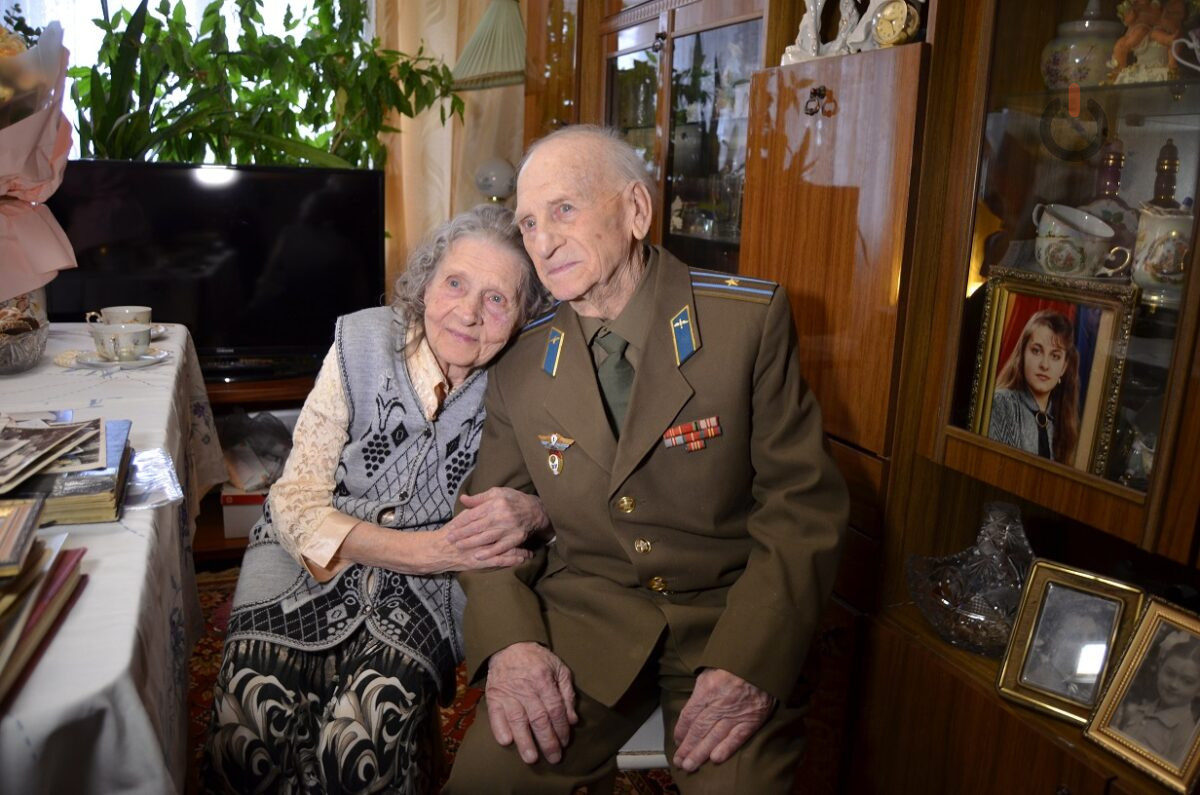 Таисия Тимофеевна и Борис Петрович Петровы