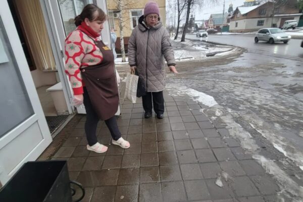 В Тамбове контролируют уборку снега и льда у торговых объектов