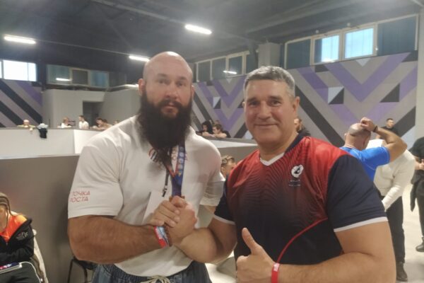 Тамбовчанин стал чемпионом мира по стритлифтингу