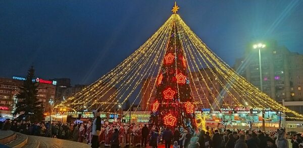 В Тамбове ёлку у «Кристалла» обновят впервые за 10 лет