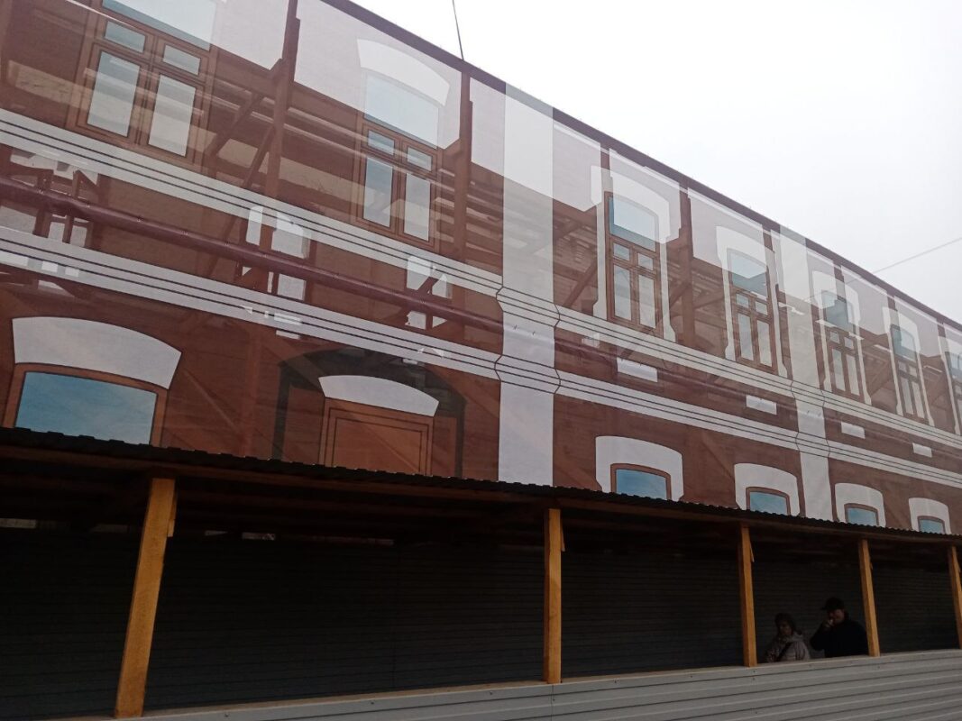 Октябрьская 27/23