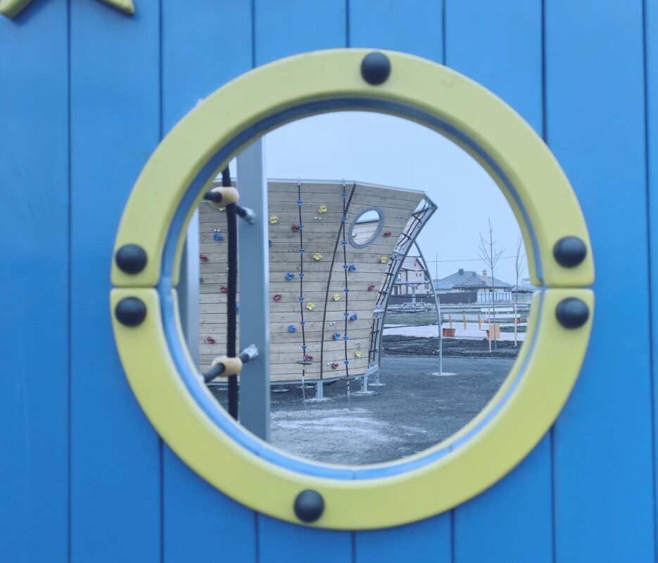 Сквер в Майском