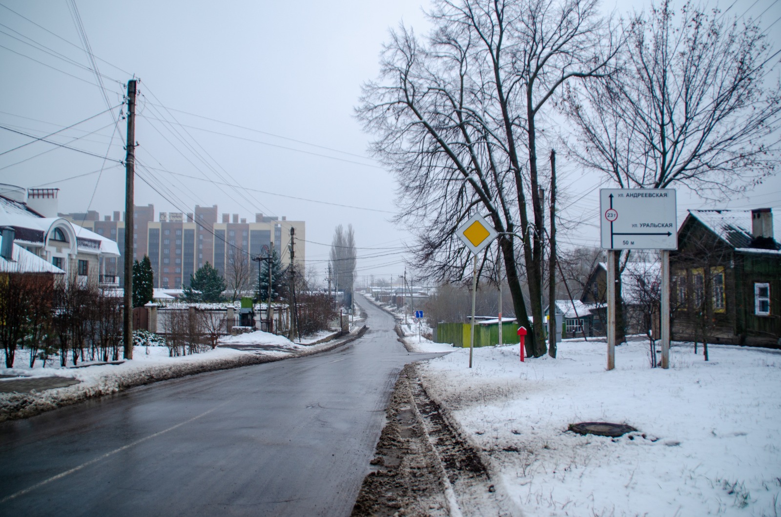 Древние поселения и шпили громоотводов: какие тайны хранит улица Андреевская