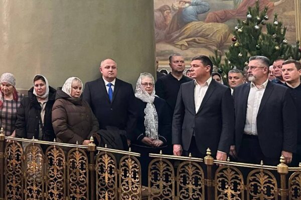 Максим Косенков пожелал тамбовчанам душевных сил и надежды в Рождество