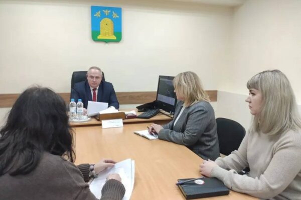 Максим Косенков провел личный прием граждан