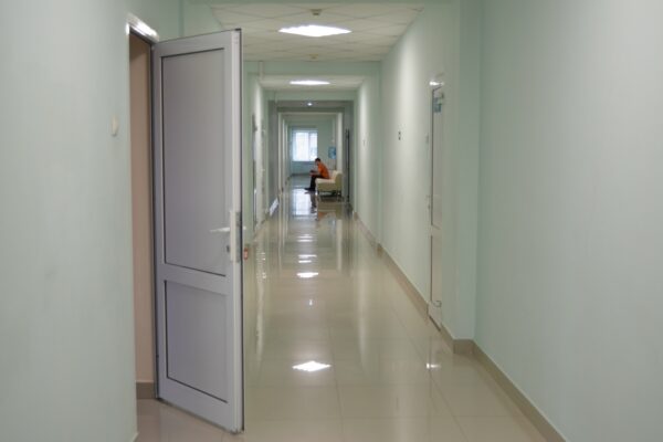 Поликлиники Тамбова будут принимать пациентов в обычном режиме 8 января