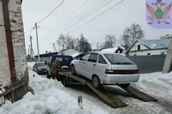 У тамбовчанина арестовали машину за неуплату более 500 штрафов ГАИ
