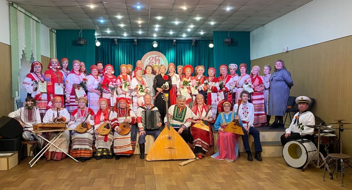 Фото ансамбля "Тальяночка"