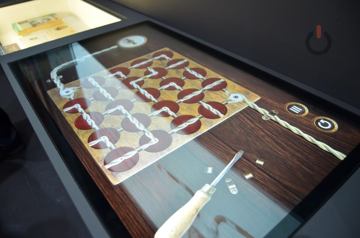 Интерактивная игра на соединение электрической цепи