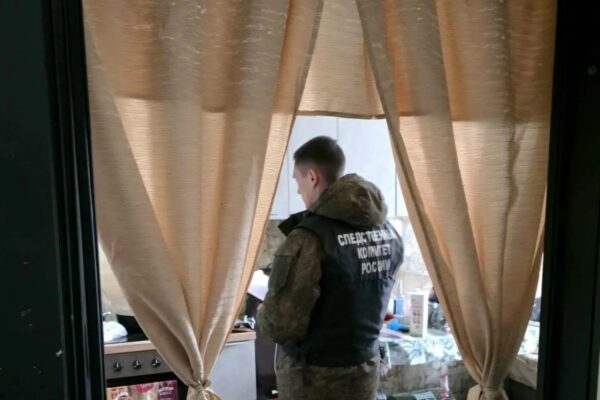 Приревновала и зарезала: тамбовчанку подозревают в убийстве соседки сожителя