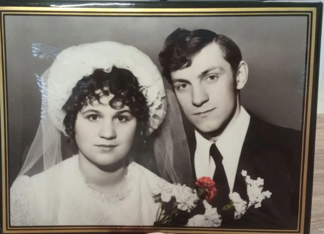 Супруги Константиновы в день свадьбы. Фото из личного архива 