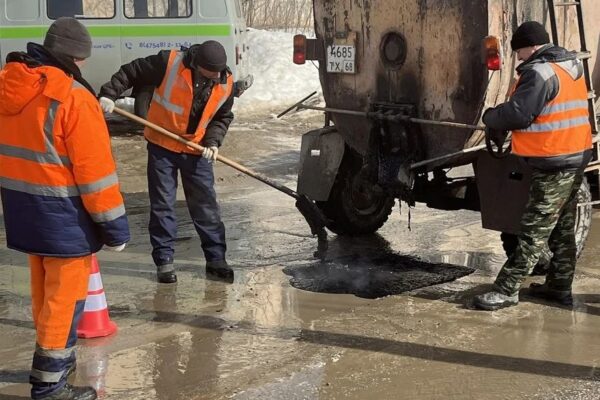 В Тамбове опубликовали список дорог, где проведут ямочный ремонт до начала сезона