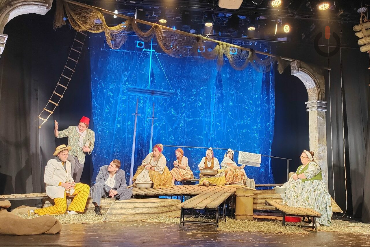 В Тамбове показали премьеру спектакля «Плутни Скапена»