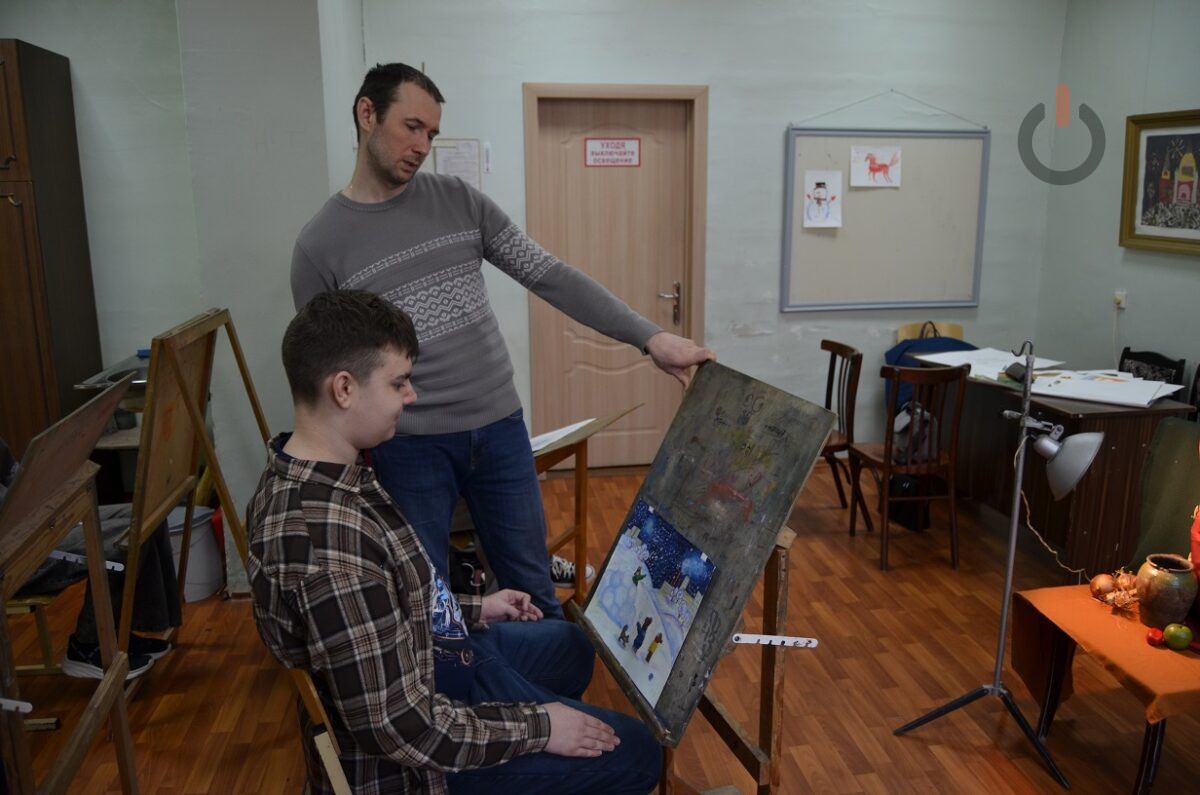 Михаил Ольшанский работает с учеником