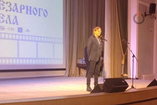 Режиссер фильмов «Легенда 17» и «Экипаж» Николай Лебедев рассказал тамбовчанам анекдот