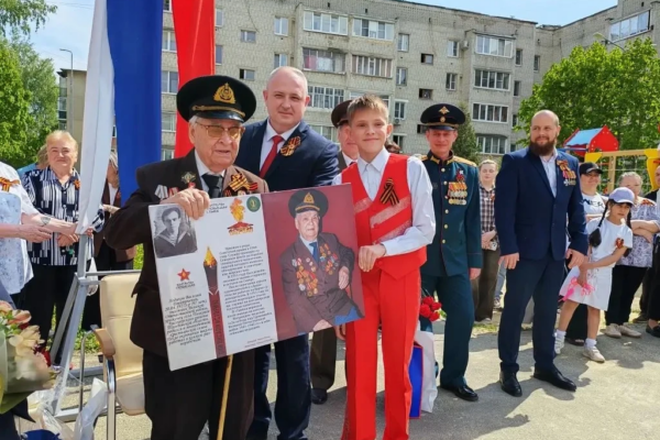 В Тамбове провели праздничный концерт для фронтовика Василия Ходякова
