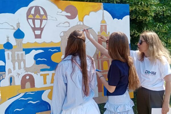 Горожане выразили «Признание Тамбову» в живописи и стихах