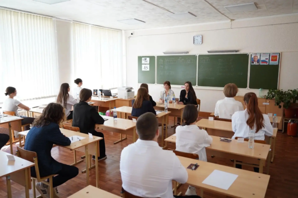 Более 3,5 тысяч тамбовских выпускников сдают ЕГЭ по математике