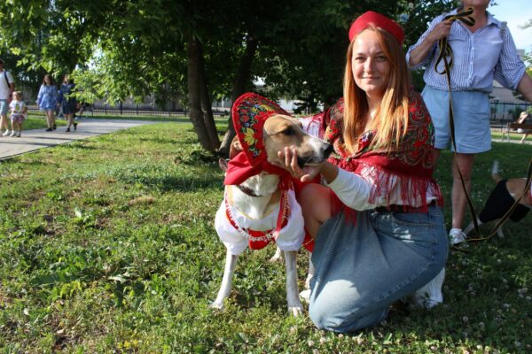 В День города тамбовчане вывели на парад своих домашних питомцев
