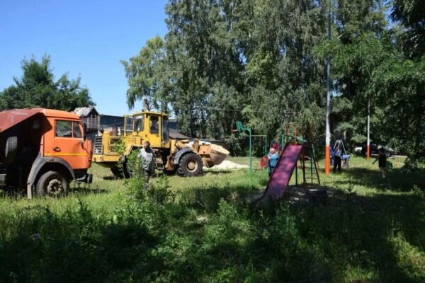 В Тамбове на улице Рязанской благоустроили детскую площадку