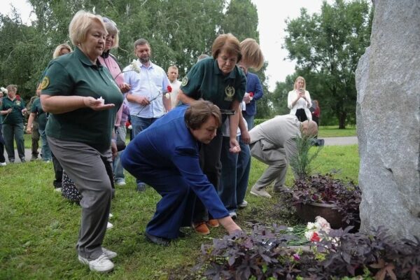 Тамбовчане почтили память детей, погибших в Донбассе