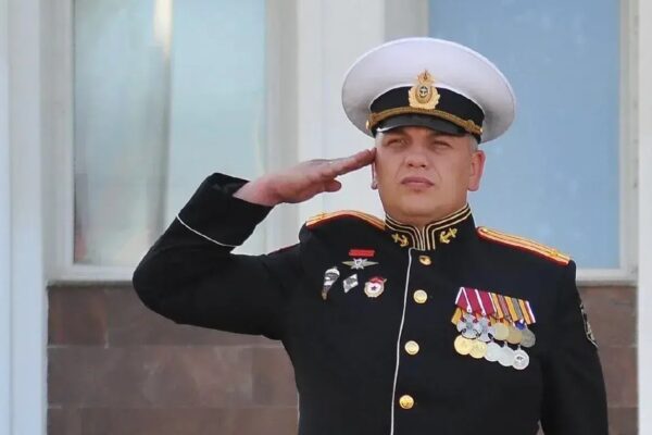 Константин Кутейников поздравил тамбовчан с Днем Военно-морского флота