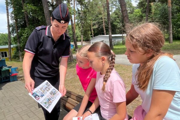 Тамбовские сотрудники ПДН провели урок безопасности для детей из оздоровительного лагеря