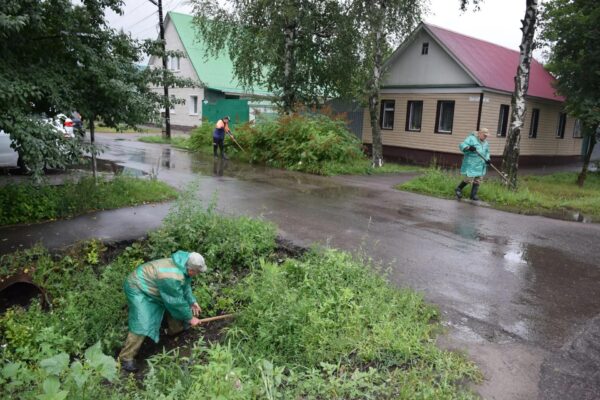 За день в плановом порядке прочистили ливневки на трех улицах в Тамбове