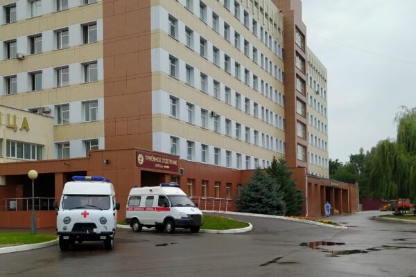 Министр здравоохранения опровергла слухи о многочисленных жертвах после теракта в Котовске