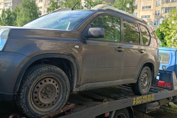 Тамбовчанин может лишиться кроссовера из-за миллионного долга по кредитам и налогам